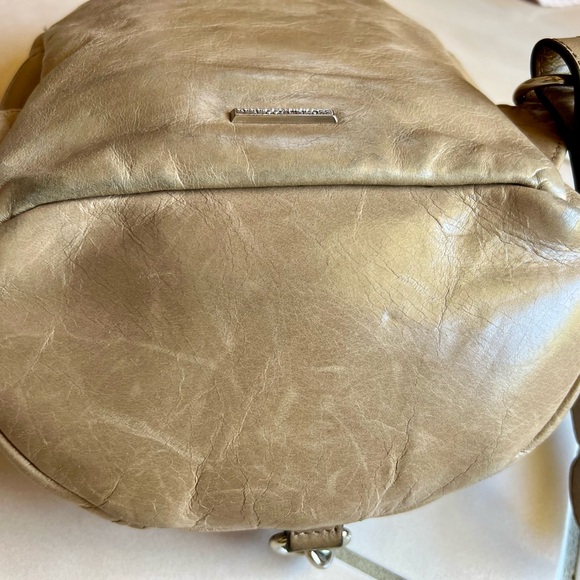 Rebecca Minkoff Medium Julian Leather Backpack Light Beige - Picture 3 of 4